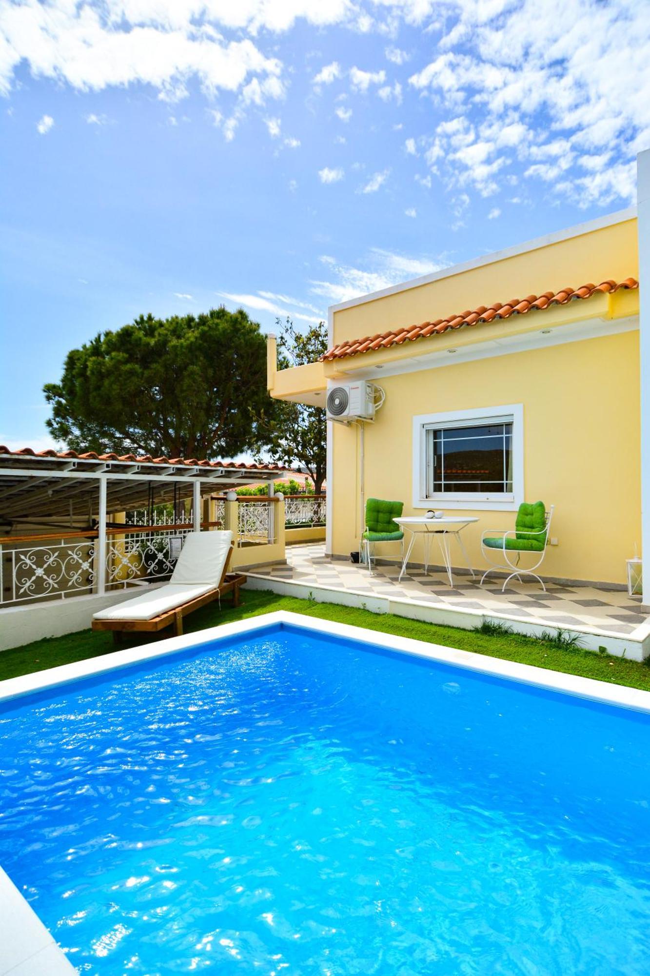 Villa Filoxenia All Seasons, Near Airport, Sea, Athens Agia Marina  Buitenkant foto